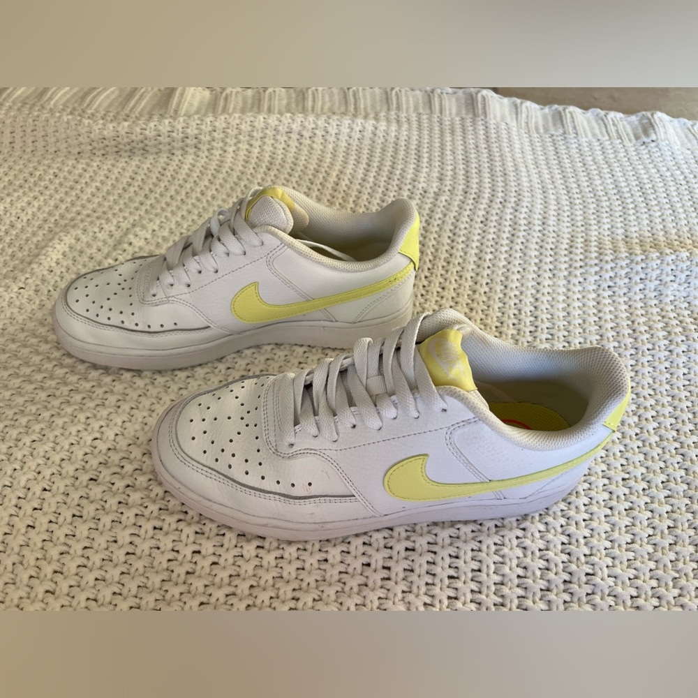 Nike Women’s Court Vision White Yellow W8